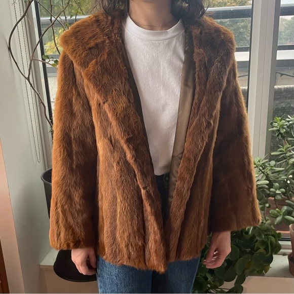 Vintage Fur Coat - size small - Picture 2 of 10